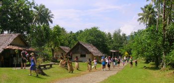Cruise ship tourists in Panngi